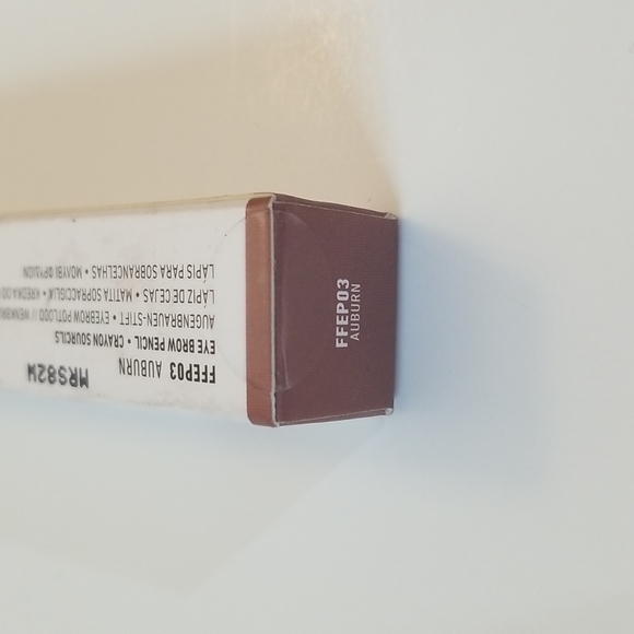 NYX Professional Makeup Fill & Fluff Auburn Eyebrow Pomade Pencil - Picture 4 of 6